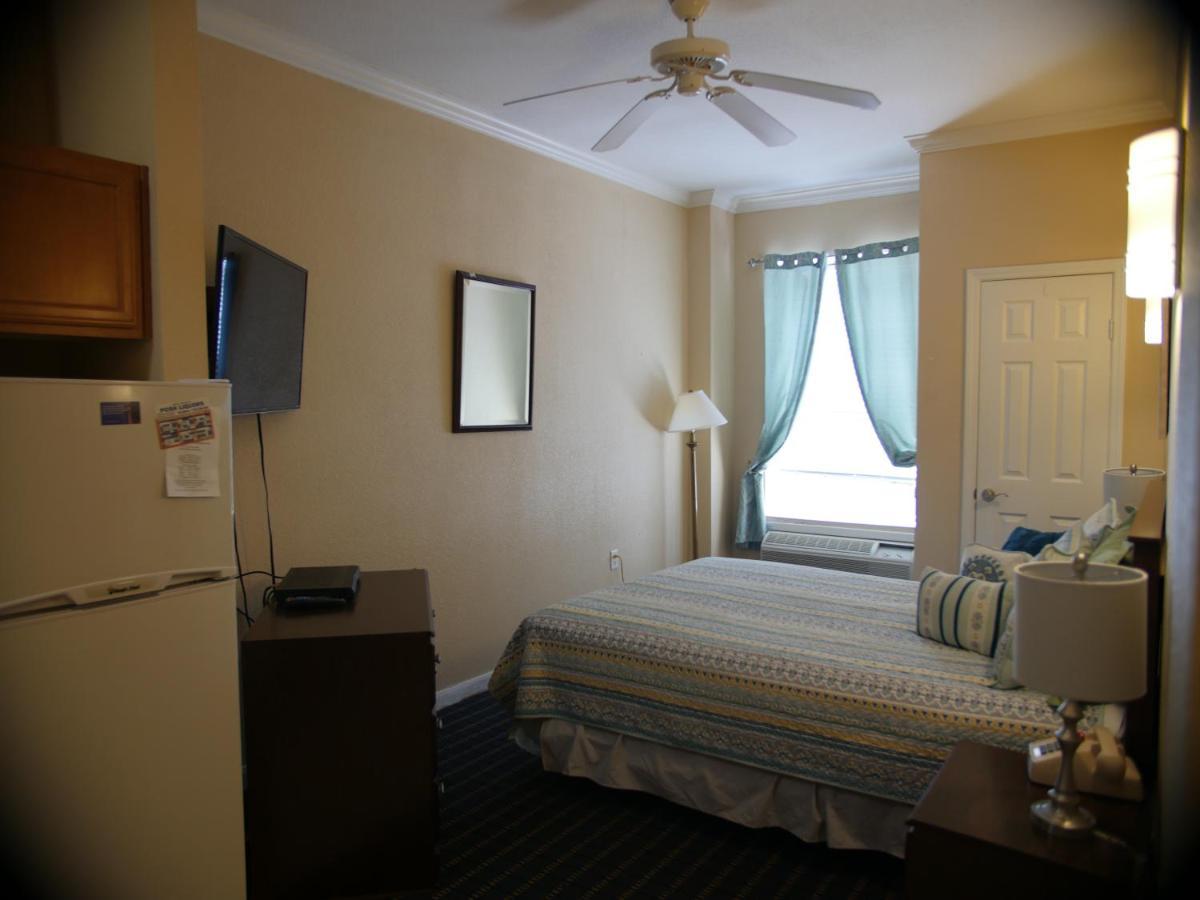 Athens Hotel & Suites Houston Bagian luar foto