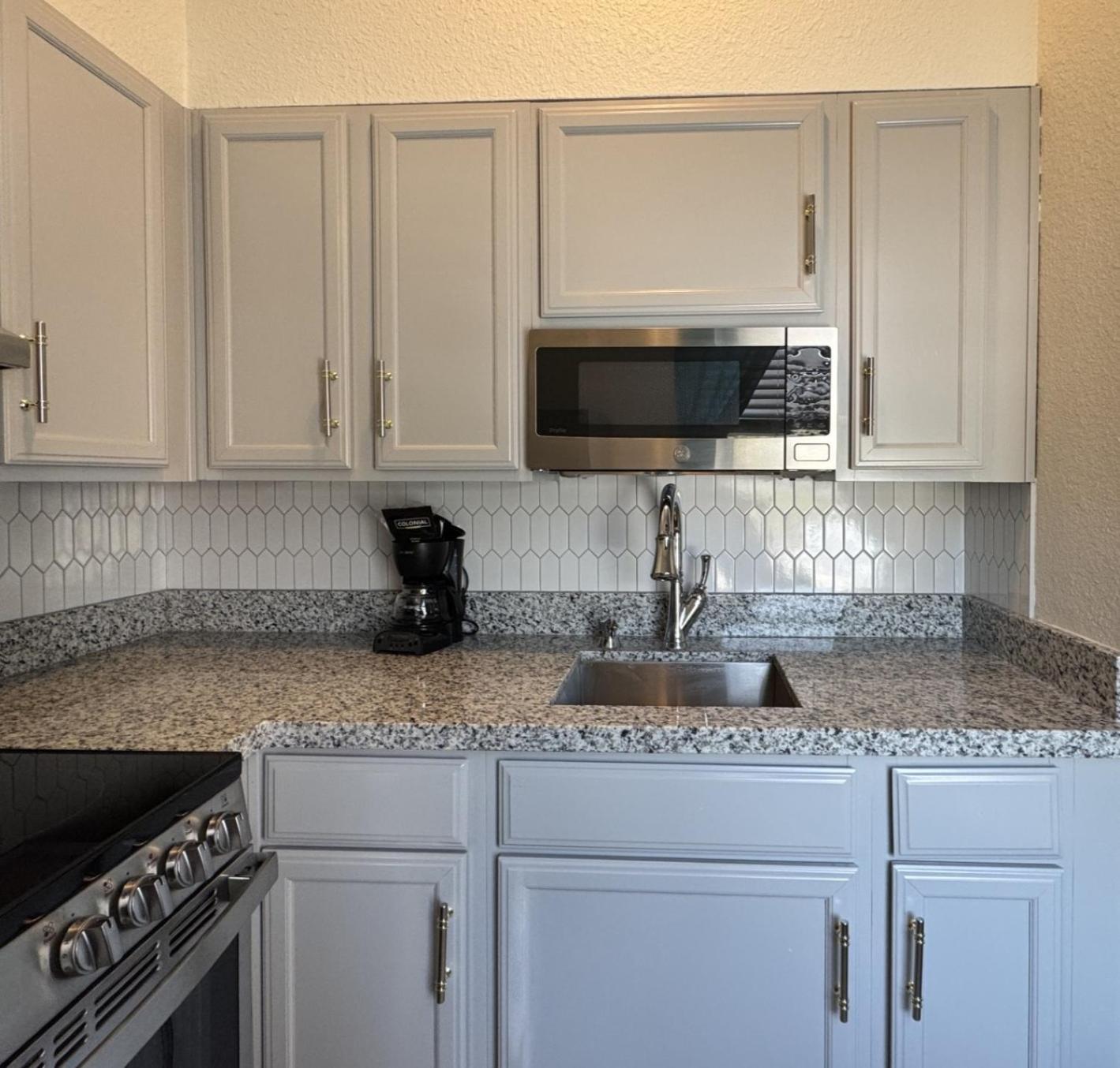 Athens Hotel & Suites Houston Bagian luar foto