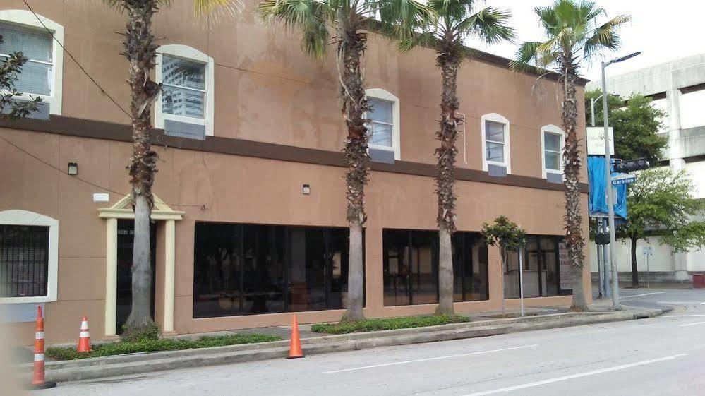 Athens Hotel & Suites Houston Bagian luar foto